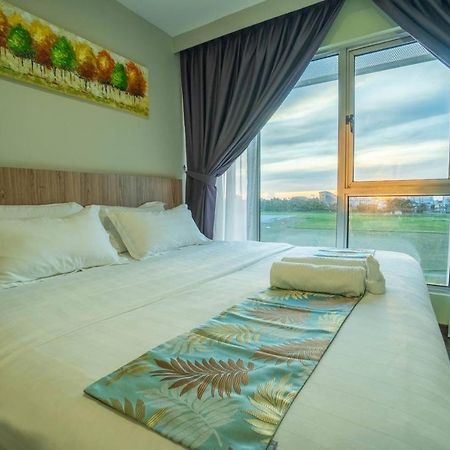 Flypod Hotel Kota Kinabalu Bagian luar foto