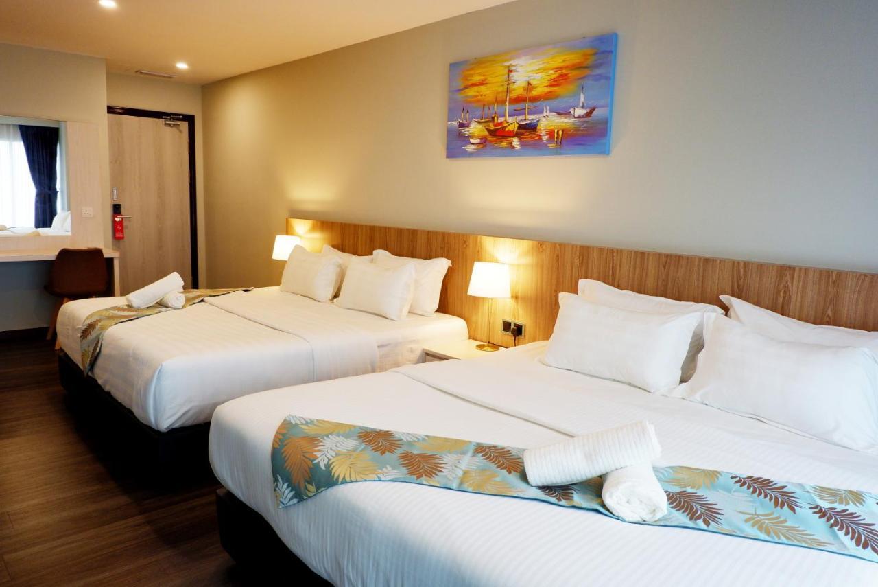 Flypod Hotel Kota Kinabalu Bagian luar foto