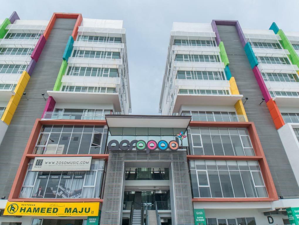 Flypod Hotel Kota Kinabalu Bagian luar foto