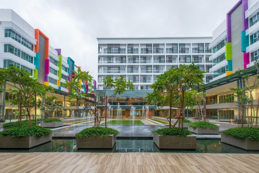 Flypod Hotel Kota Kinabalu Bagian luar foto